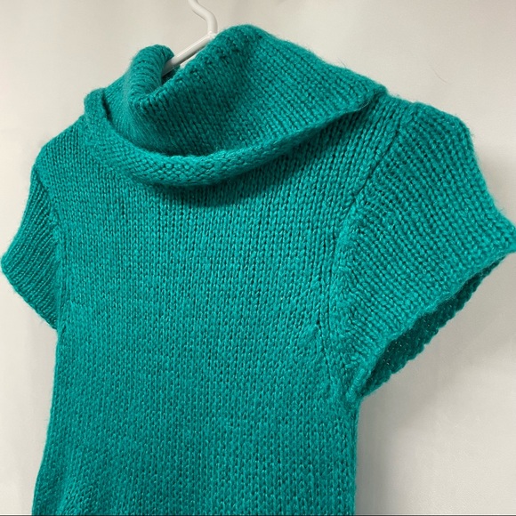 Judith March Green Sweater dress with embroidered flower size s - Picture 4 of 9